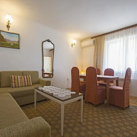 House Estrella Holiday home Dramalj